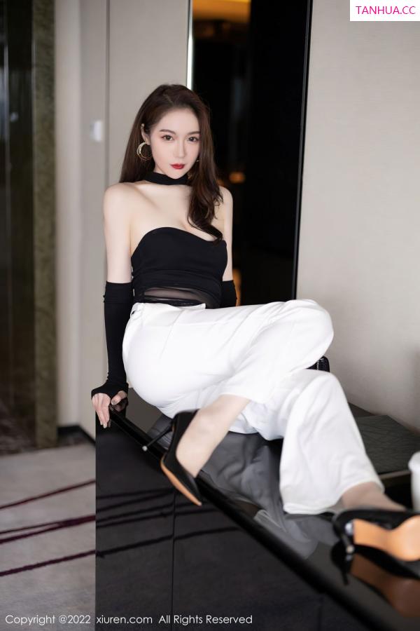 梦心玥  [XiuRen]高清写真图 2022.08.24 No.5487 梦心玥第28张图片